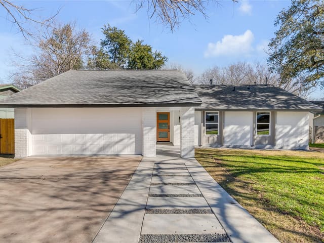 5109 Hedgewood Dr