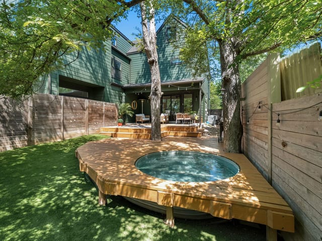 5109 Stone Gate DR Unit #1