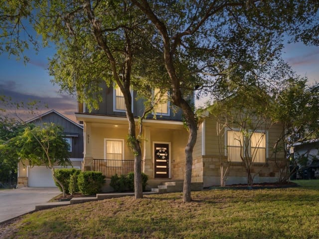 511 Franklin DR