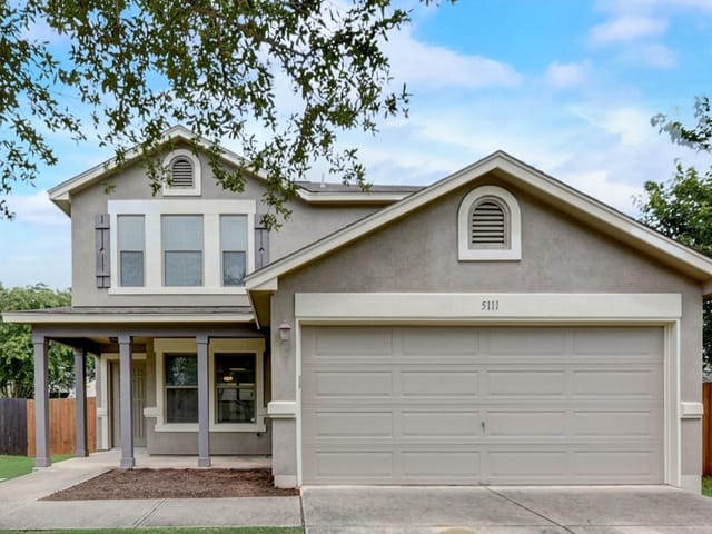 5111 N Hearsey Dr