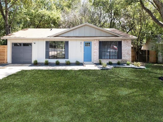 5111 Pepper Ln