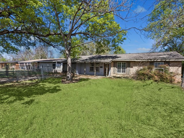 5112 Ravensdale LN