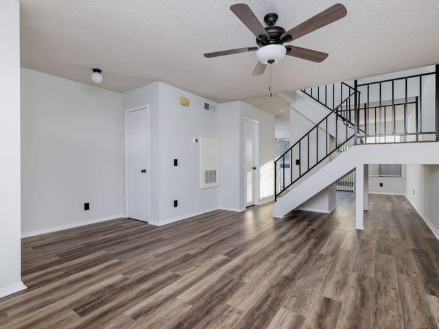 5115 Fort Clark Dr