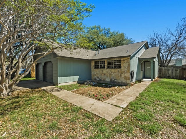5116 Ganymede DR