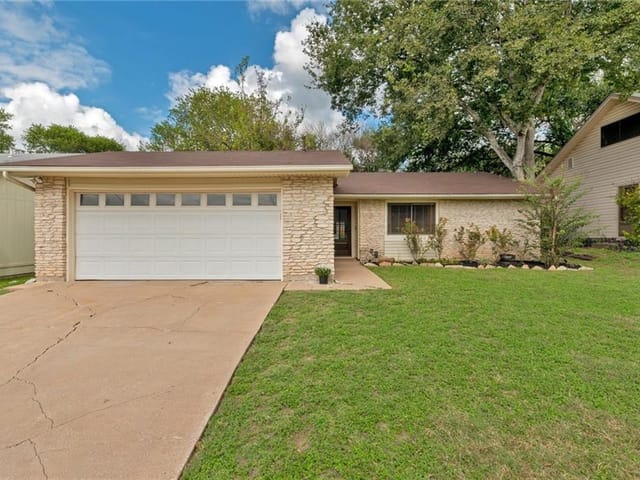 512 Mulberry Dr
