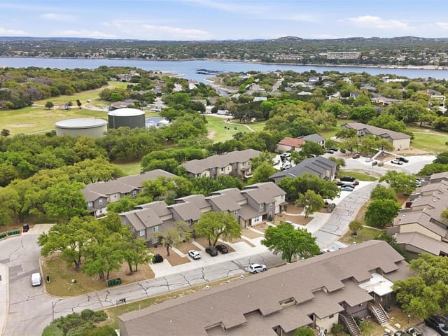 512 Palmer DR