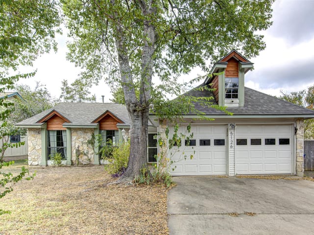 5126 Ganymede DR