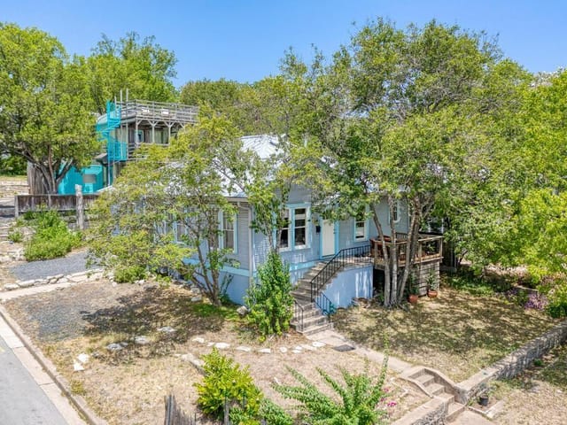 516 Terrace Dr