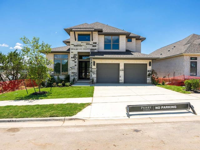 517 Alameda LN