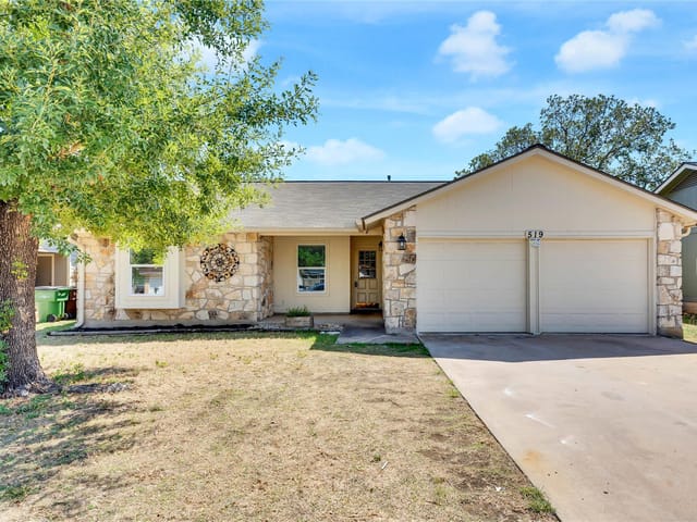 519 Yucca DR