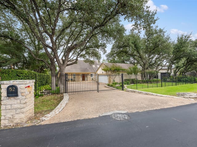 52 Club Estates Pkwy
