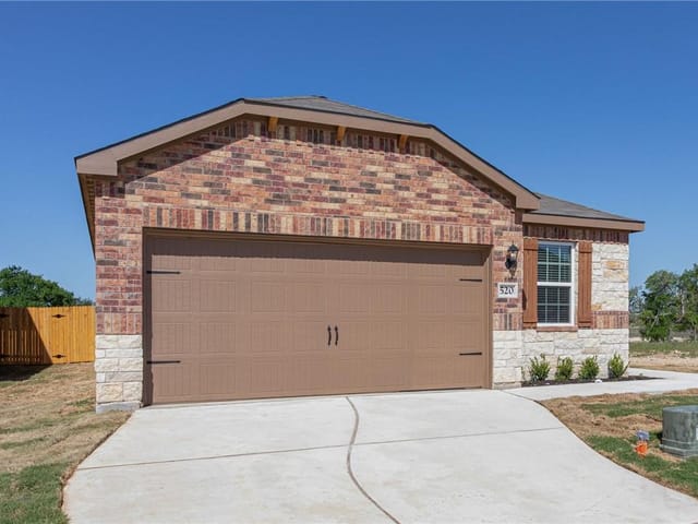 520 Republic Dr