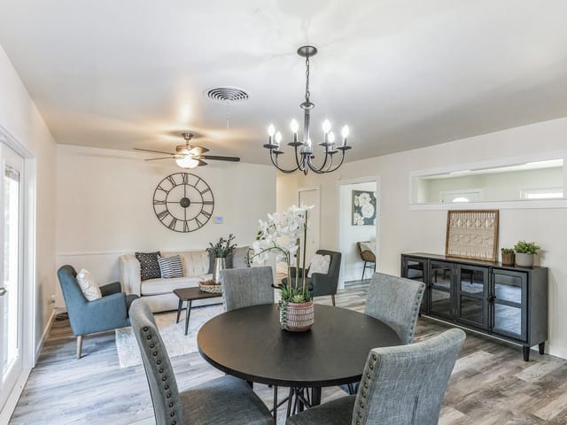 5200 Old Manor Rd