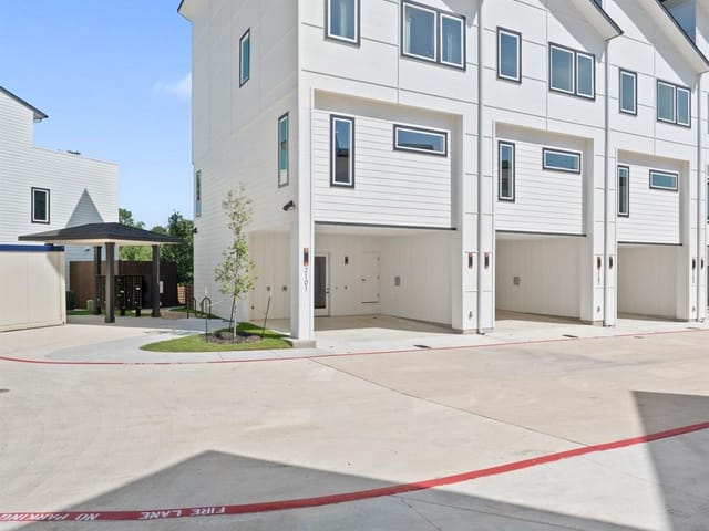 5201 E Martin Luther King Jr BLVD Unit #7103