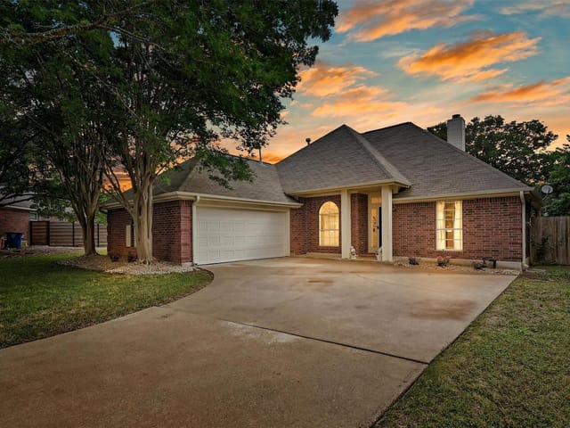 5202 Colusa Ct