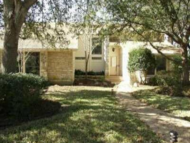 5203 Valburn Cir