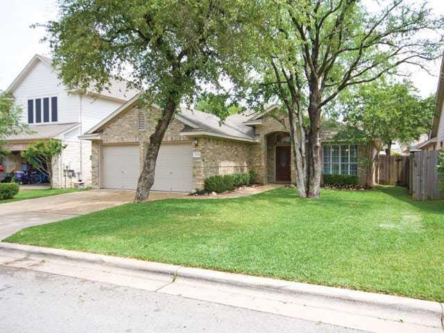 5204 Bluestar Dr