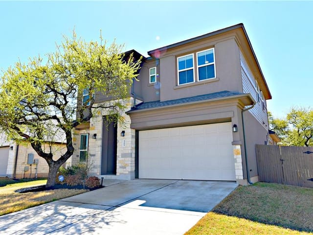 5205 Mandevilla Dr