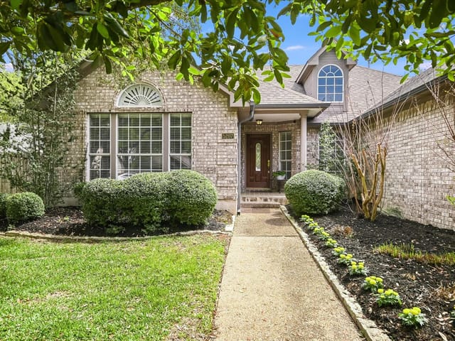5207 Eagle Trace Trl