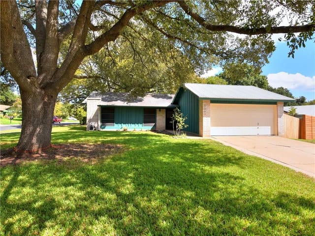 5207 Fort Mason Dr