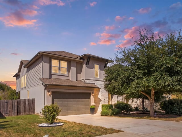 5208 Mandevilla DR