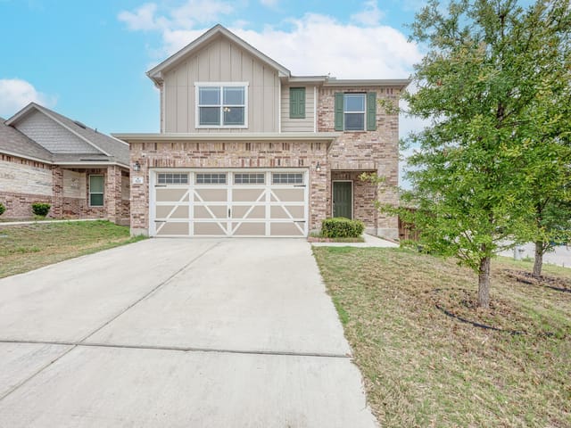 521 Lady Swiss Ln