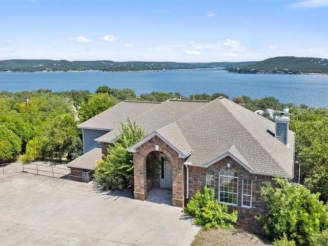 5214 McCormick Mountain DR