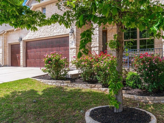 5216 Palermo DR