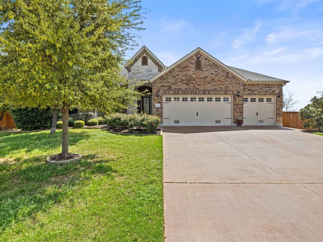 5217 Cedro Elm Dr