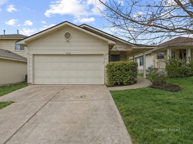 5220 Hutchinson Dr