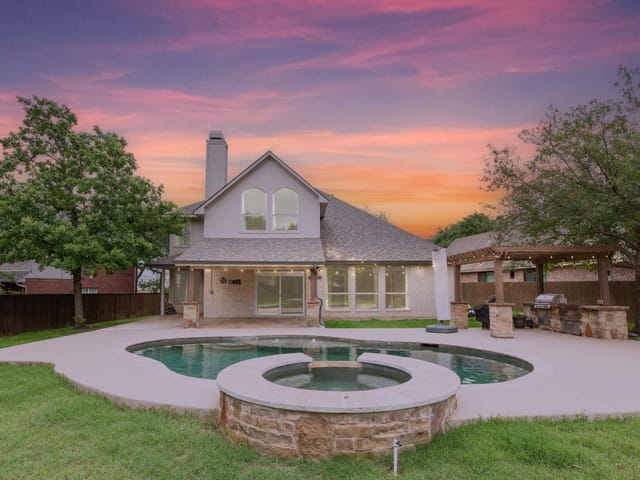5224 China Garden Dr
