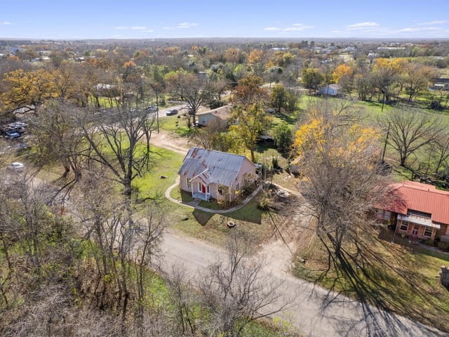 523 Old Highway 20