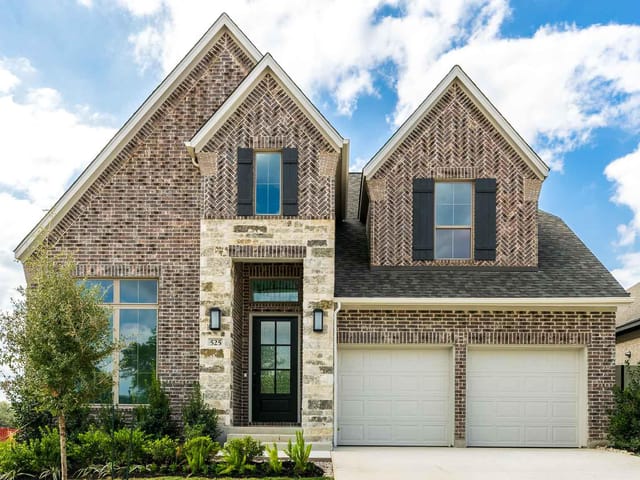 525  Summer Place Ln