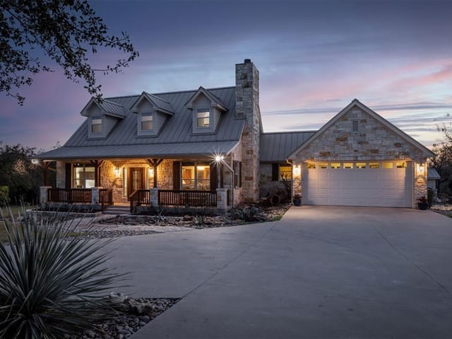 View 5255 Lookout Ridge DR 5255 Lookout Ridge DR - property photo 1 - Luxury home in Marble Falls, TX