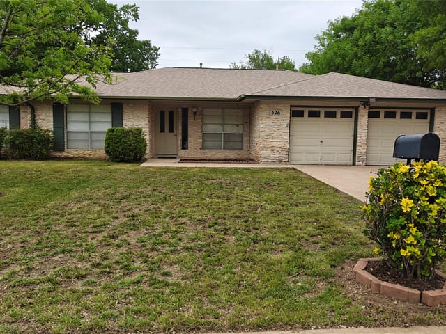 526 Dennis Dr