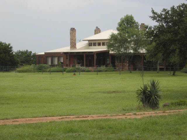 526 Ridgeway