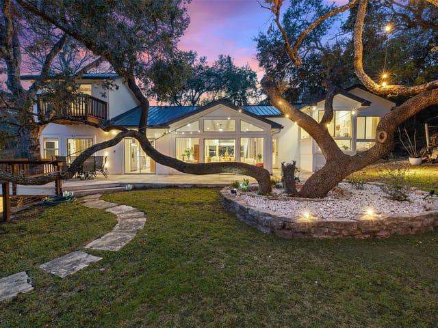 5275 McCormick Mountain Dr