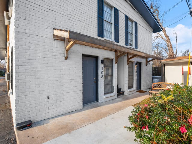 5300 Guadalupe St Unit #108