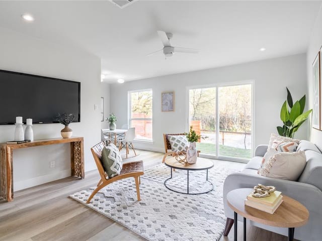 5301 Saint Georges Grn Unit #B