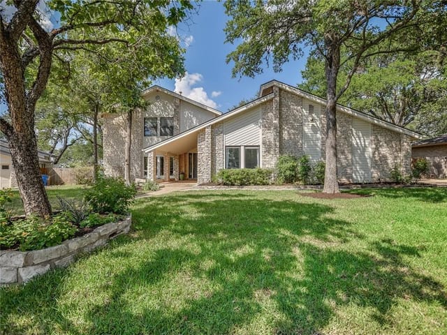 5302 Valburn CIR