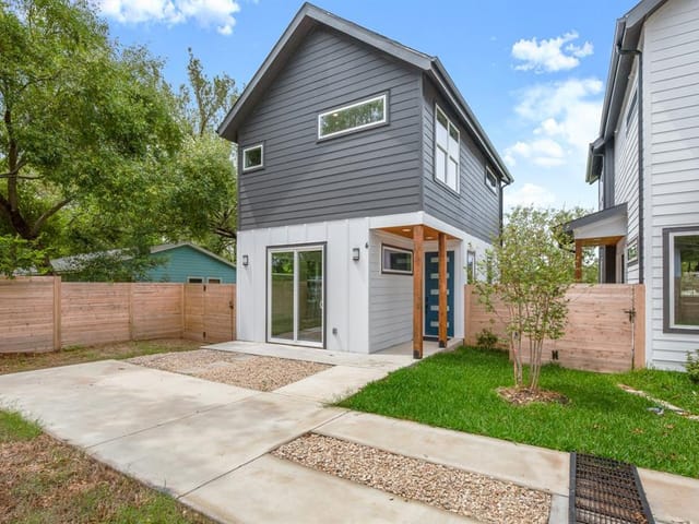 5305 Ledesma Rd Unit #4