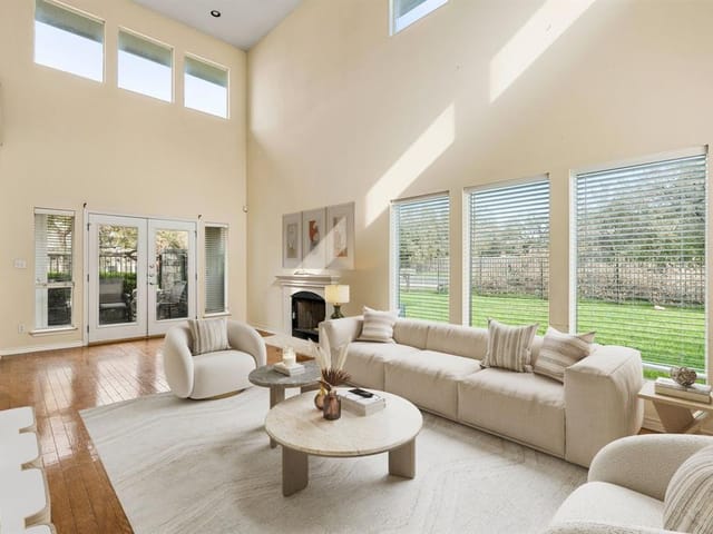 5306 Beacon Dr Unit #A