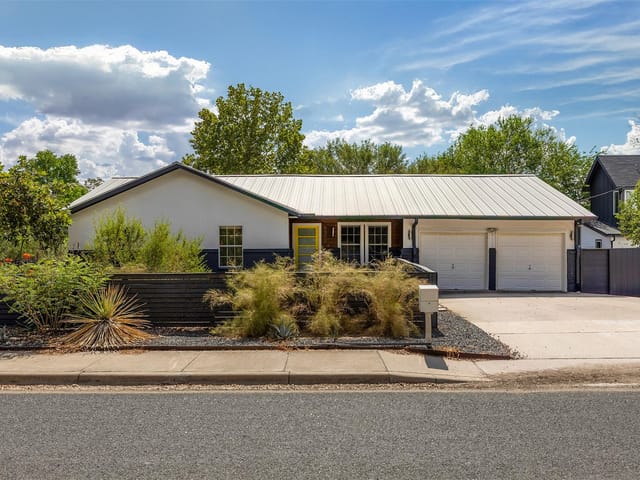5307 Ledesma Rd