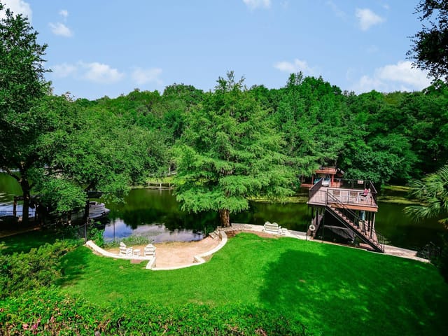 5307 Tortuga TRL - front exterior - Luxury home in Mount Bonnell Shores, Austin, TX