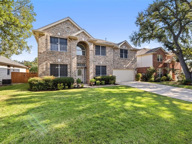 5308 Moon Shadow Dr