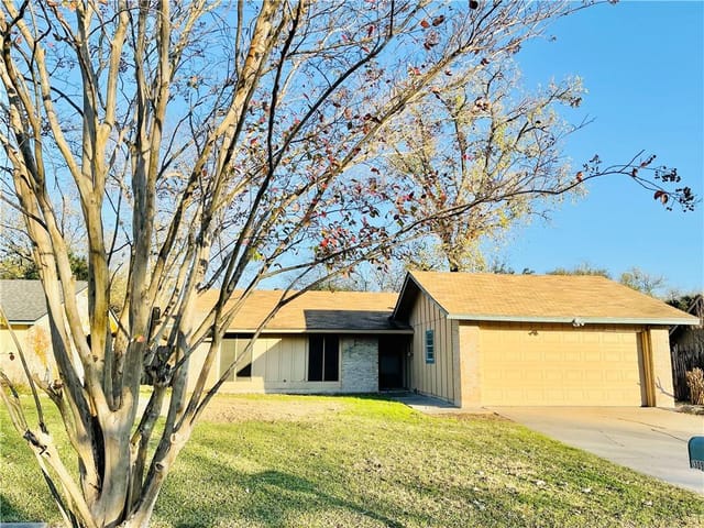 5309 Fort Clark Dr