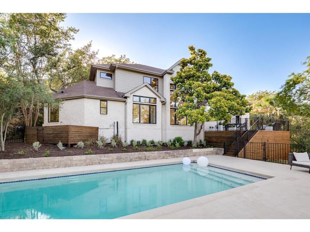 531 Beardsley Ln