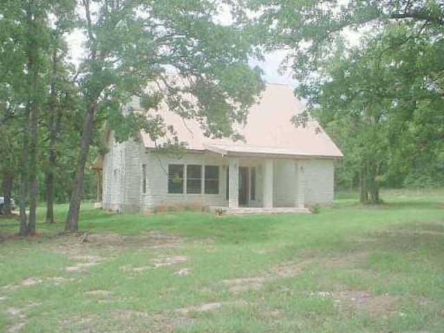 531 Perry LN