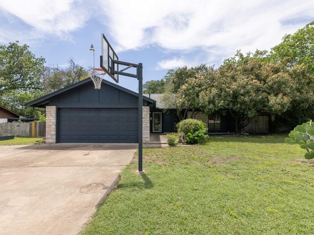 5310 Presidio RD