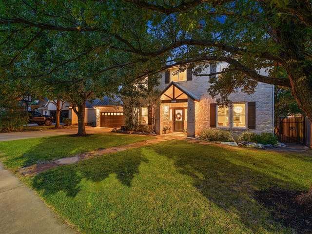 5312 Magdelena Dr